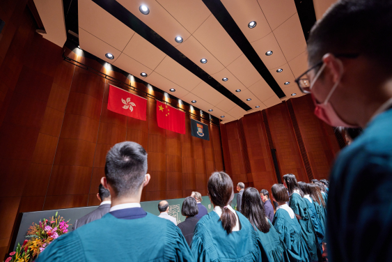 HKU holds flag-raising ceremony to celebrate the 73rd anniversary of the founding of the People’s Republic of China